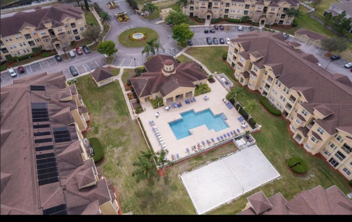 Minutes 2 Apartment *